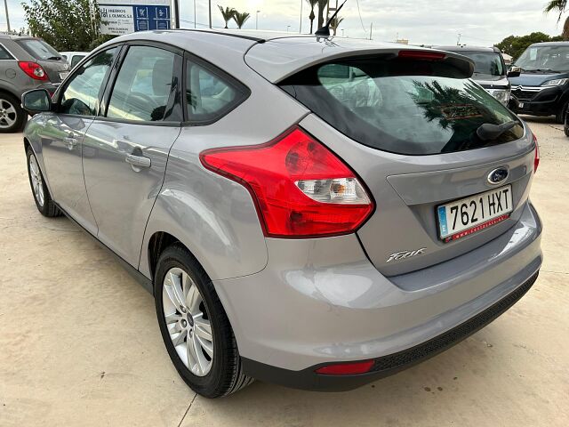 FORD FOCUS TREND 1.6 TI-VCT AUTO SPANISH LHD IN SPAIN 53000 MILES SUPER 2014